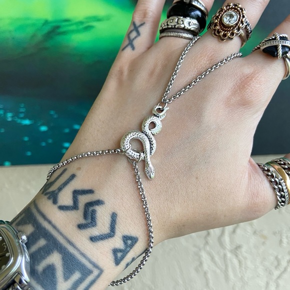 π΄ SALE ! red dot items are 2 for $25 . Bundle more than 3 and its $10 each π - Picture 10 of 15